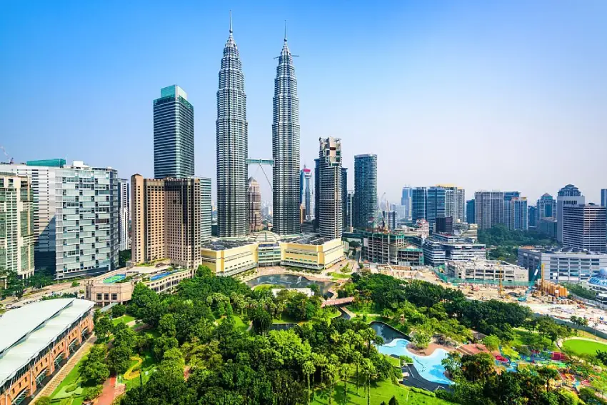 Get Your Malaysia Visa for Chinese - Quick and Easy Process 1 Malaysia Twin Tower Images | Get Your Malaysia Visa for Chinese